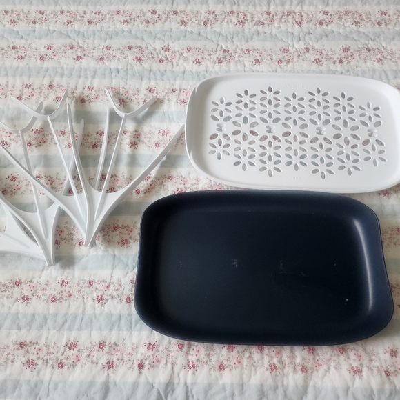 Avent bottle drying rack - Picture 2 of 3